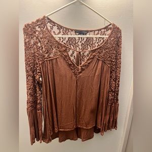 NEVER WORN American Eagle Lace Top Bell Sleeve Blouse